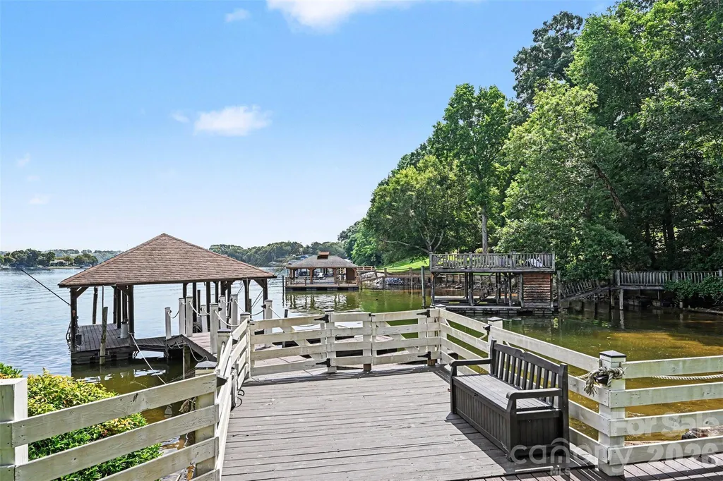 4444 3rd Street Lane NW Hickory NC 28601