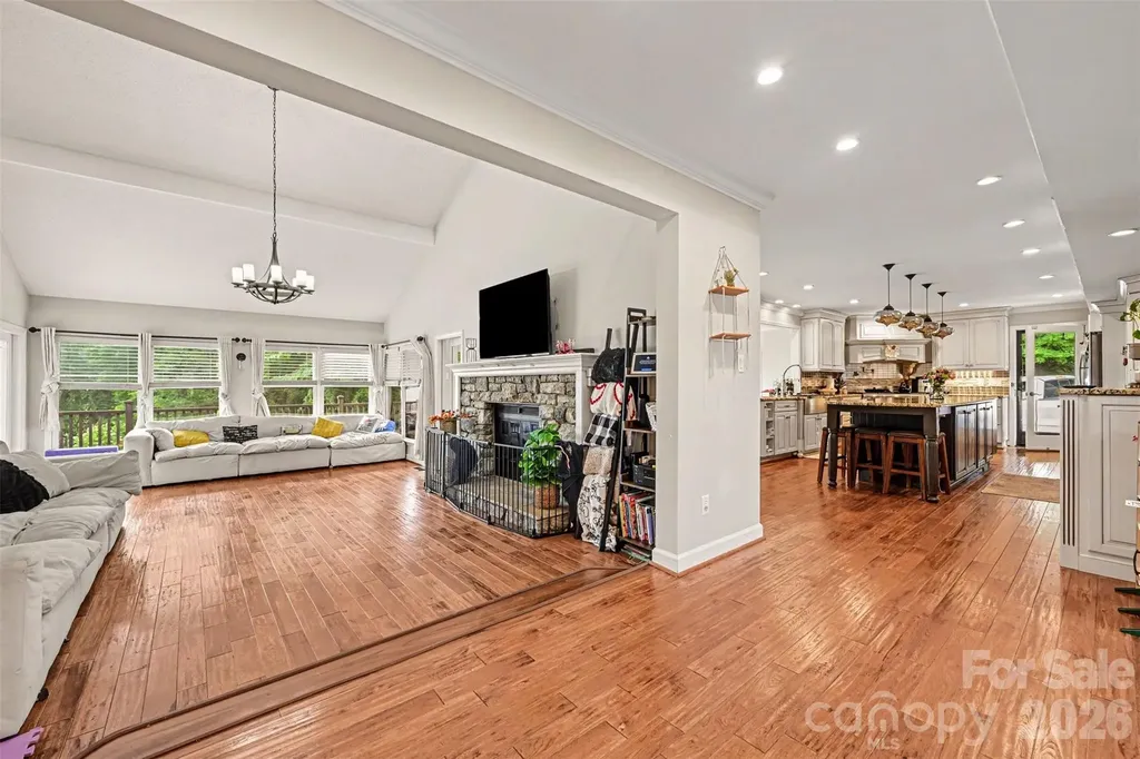 4444 3rd Street Lane NW Hickory NC 28601