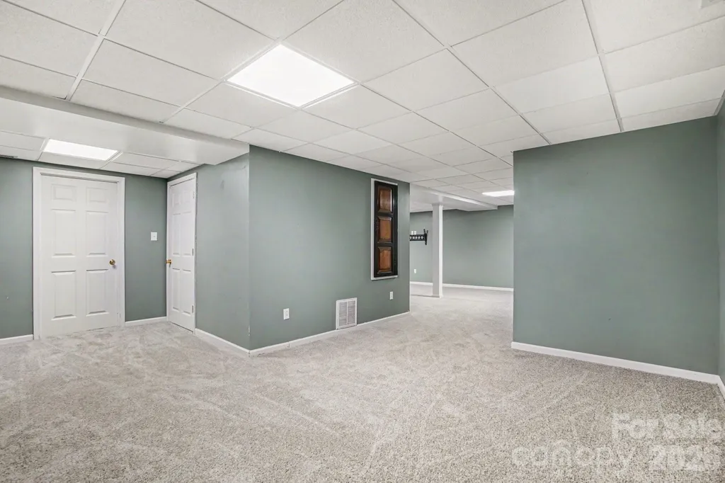 2466 Wilderness Lane Lenoir NC 28645