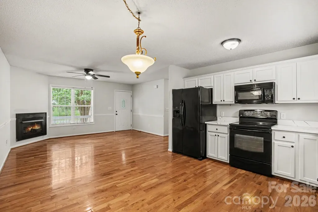 2466 Wilderness Lane Lenoir NC 28645