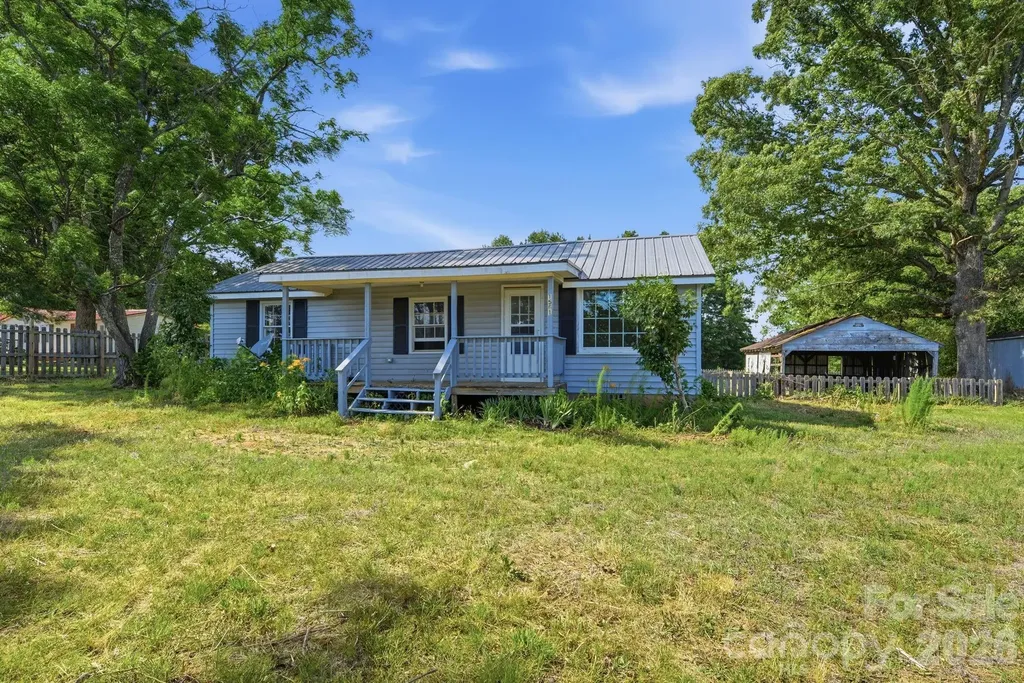 1561 Ostwalt Amity Road Cleveland NC 27013