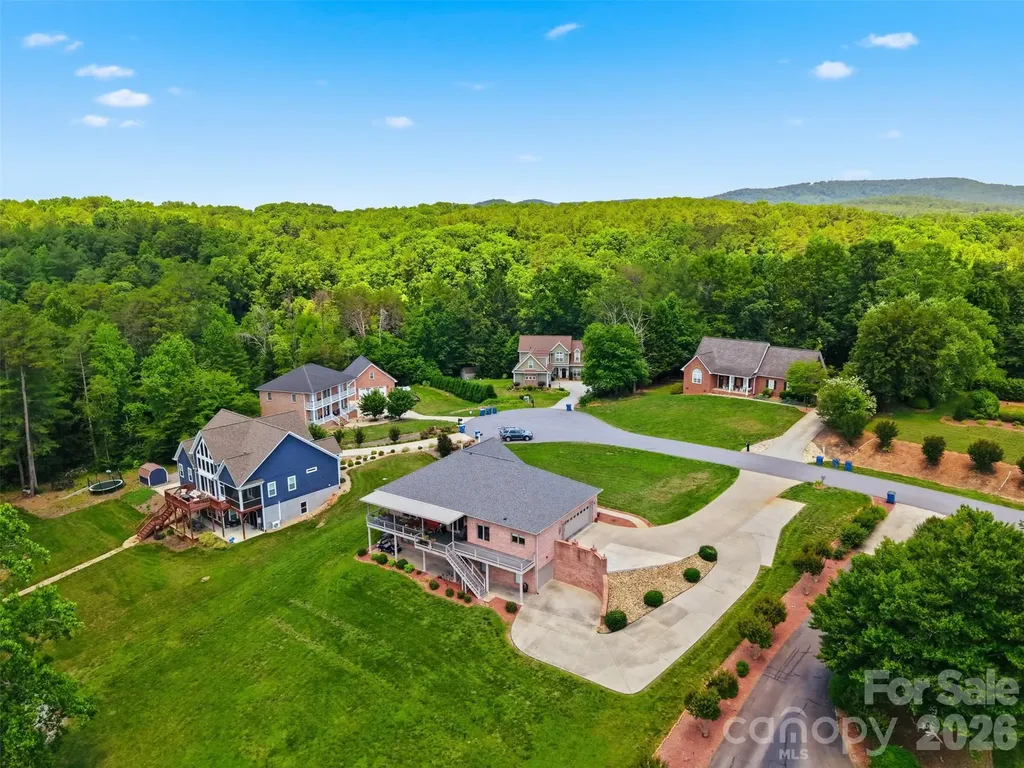495 Windsor Drive Taylorsville NC 28681