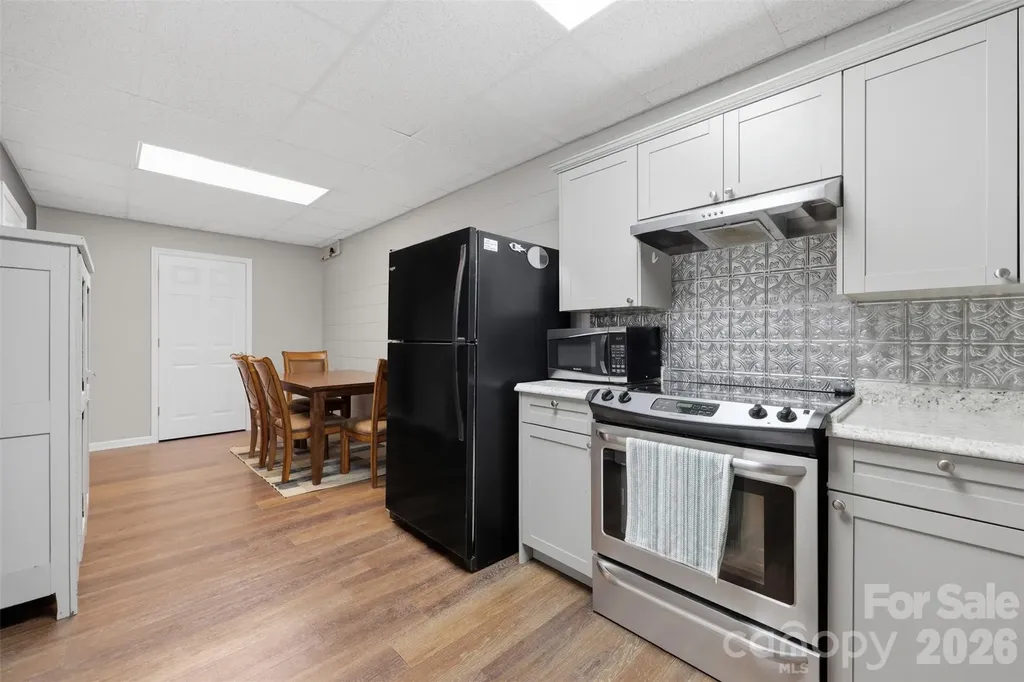 495 Windsor Drive Taylorsville NC 28681