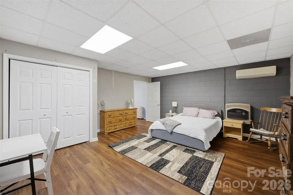 495 Windsor Drive Taylorsville NC 28681