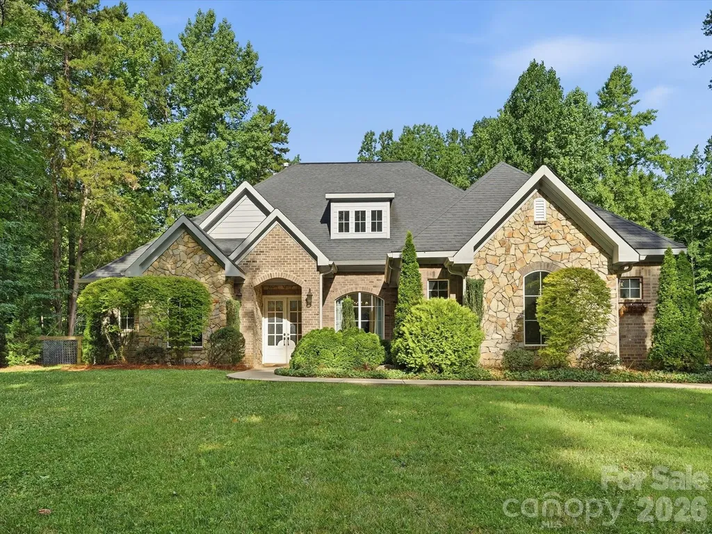 9831 Minnie Lemmond Lane Charlotte NC 28227