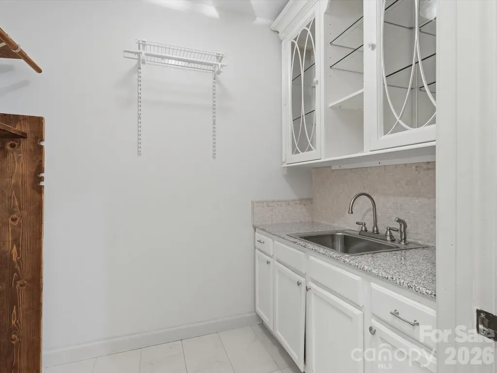9831 Minnie Lemmond Lane Charlotte NC 28227