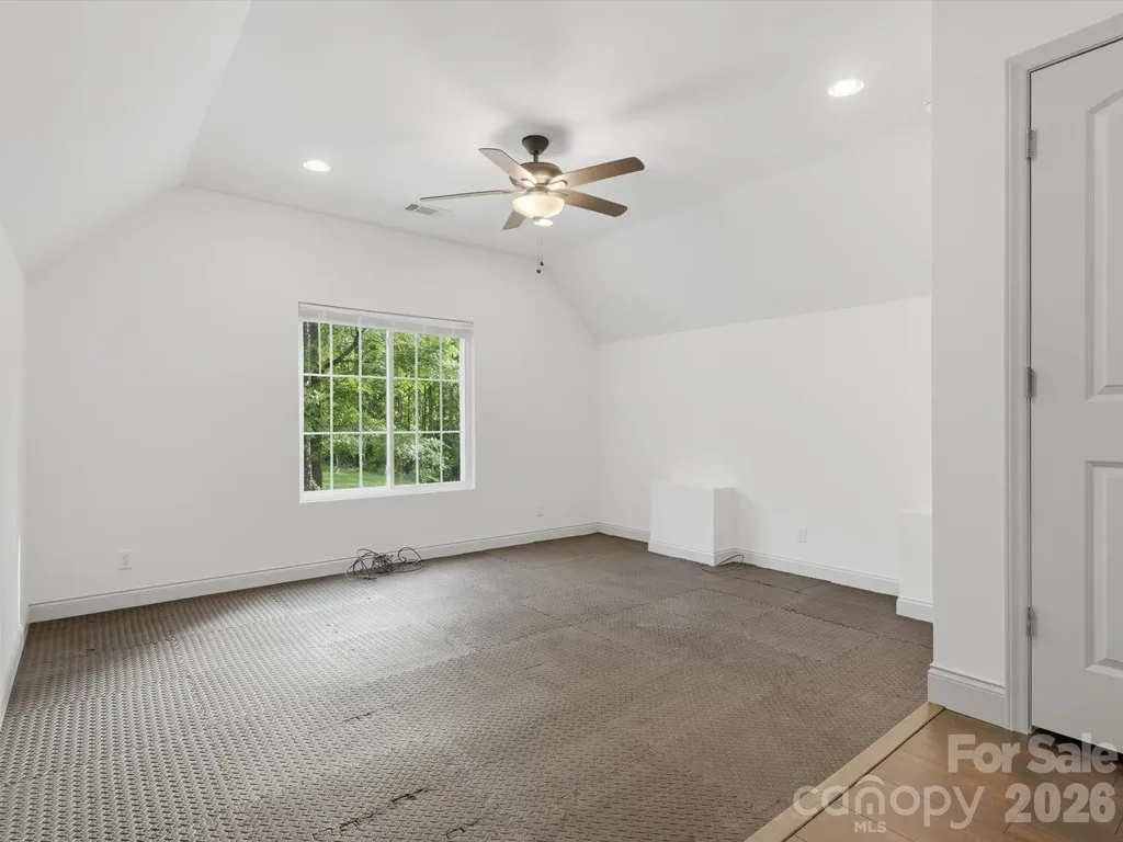 9831 Minnie Lemmond Lane Charlotte NC 28227