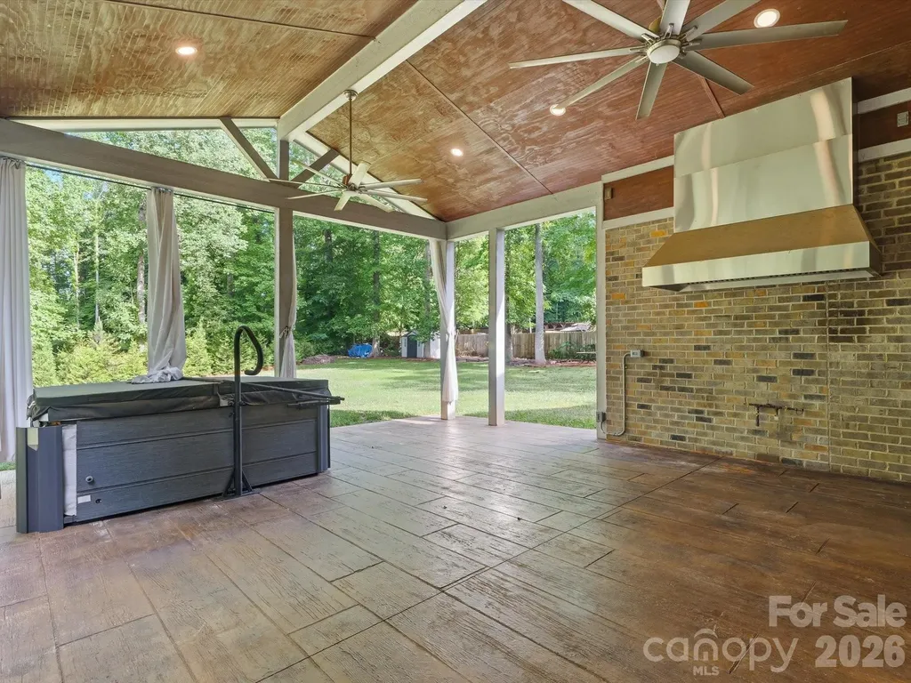 9831 Minnie Lemmond Lane Charlotte NC 28227