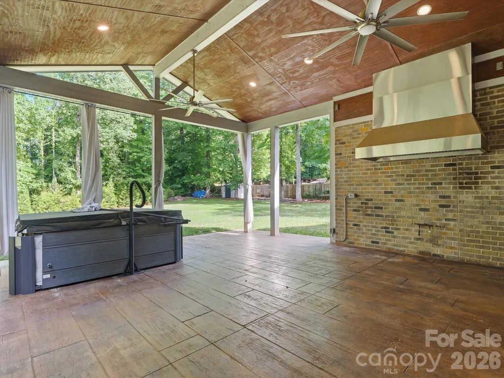 9831 Minnie Lemmond Lane Charlotte NC 28227