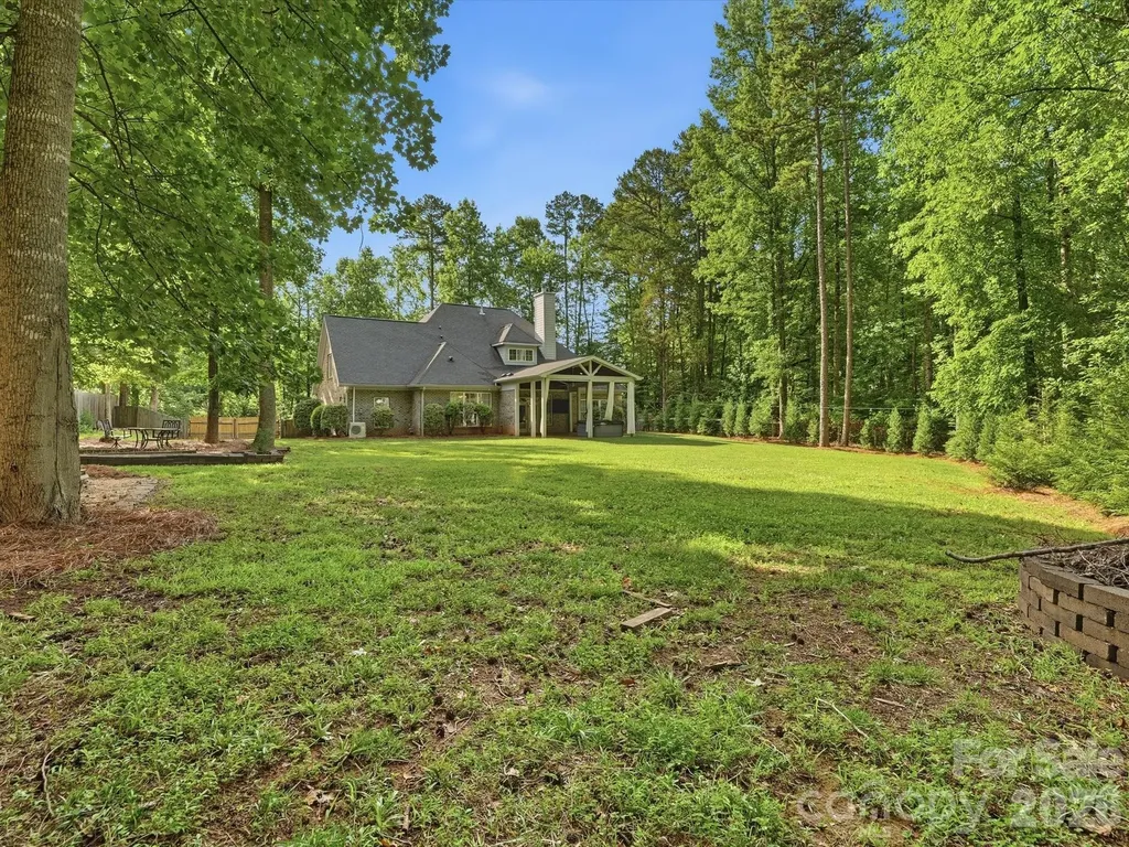 9831 Minnie Lemmond Lane Charlotte NC 28227