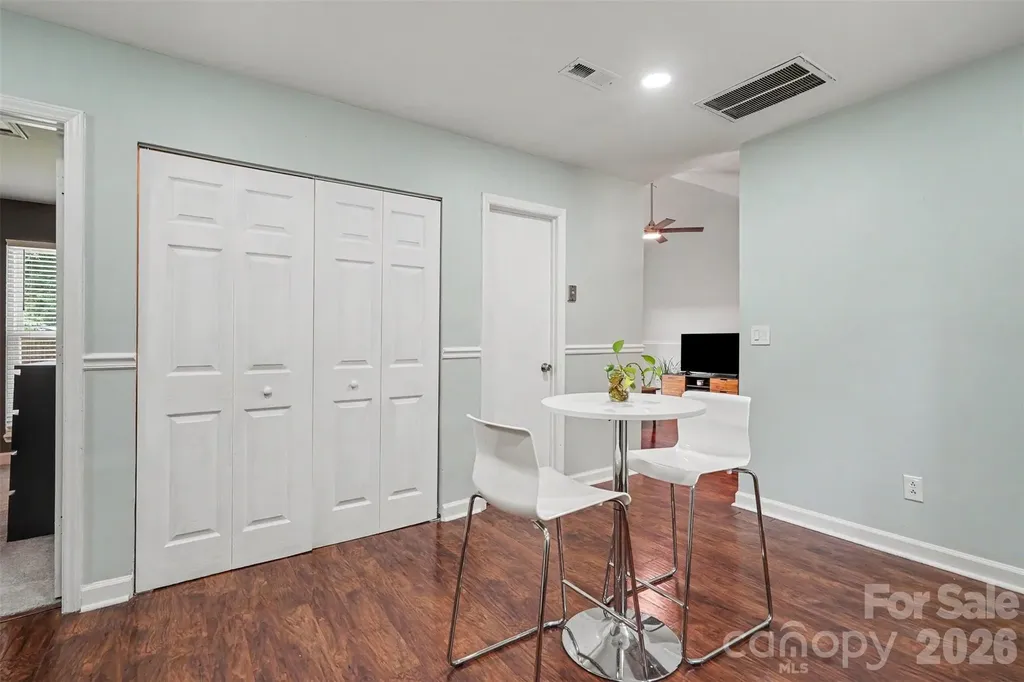 6008 Trysting Road Charlotte NC 28227