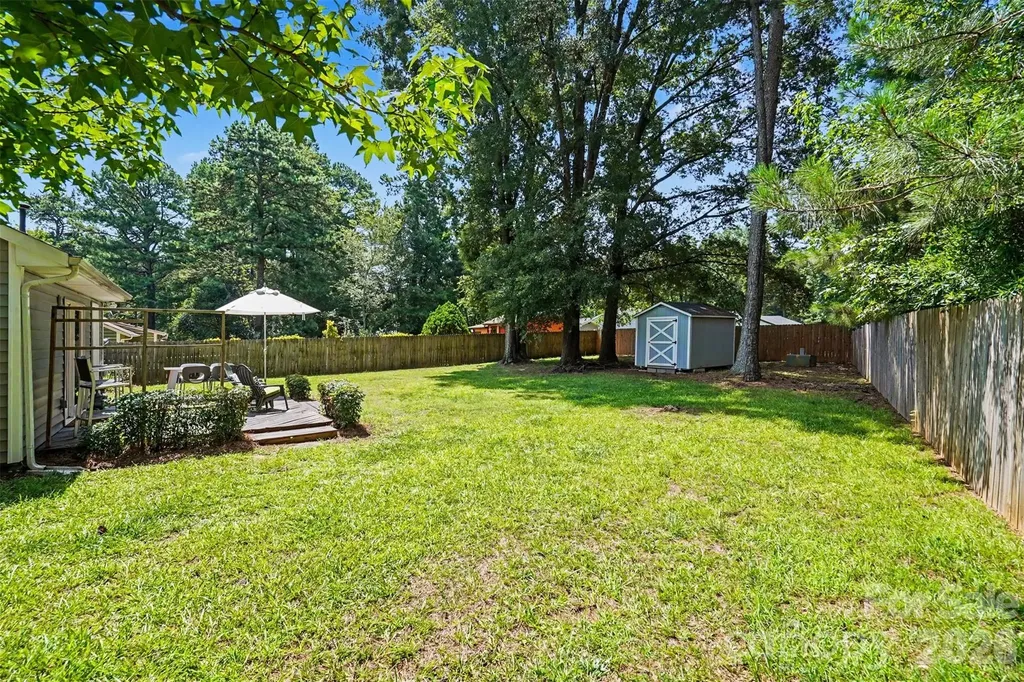 6008 Trysting Road Charlotte NC 28227