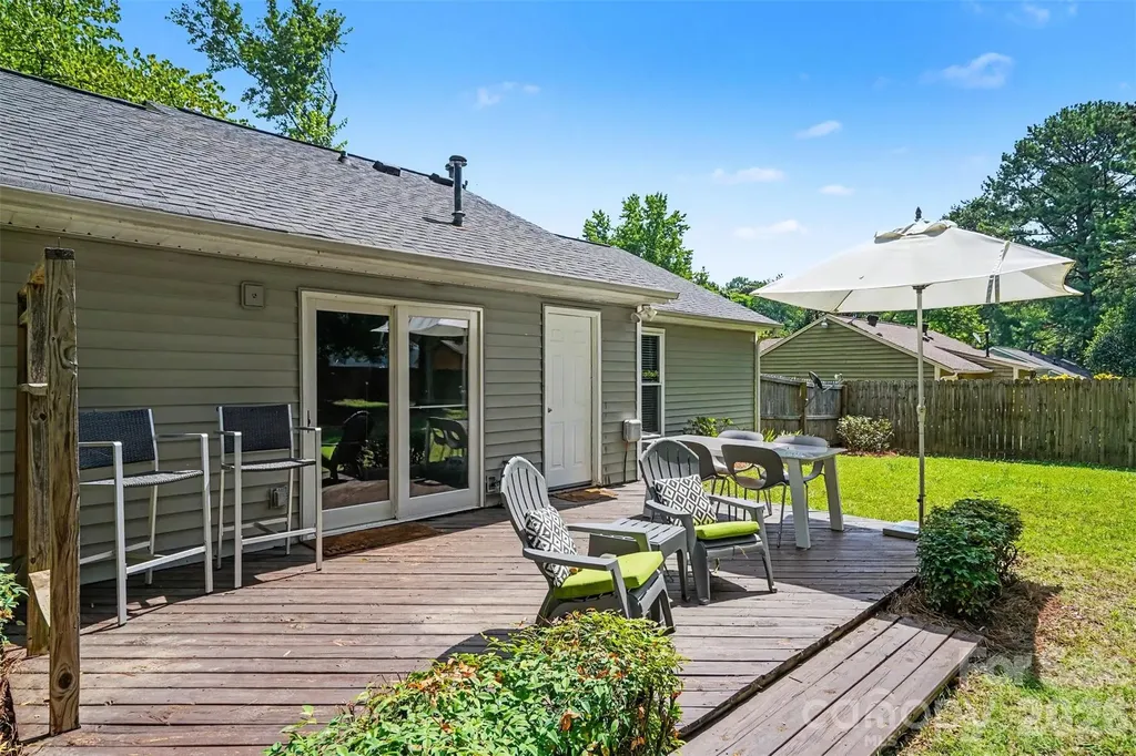 6008 Trysting Road Charlotte NC 28227