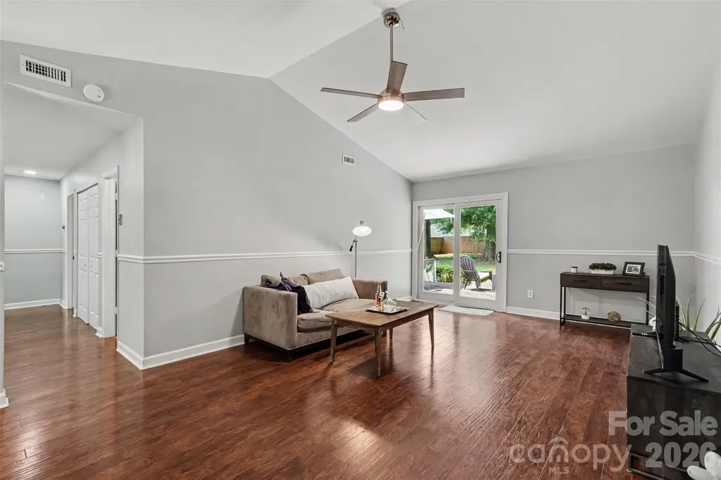 6008 Trysting Road Charlotte NC 28227