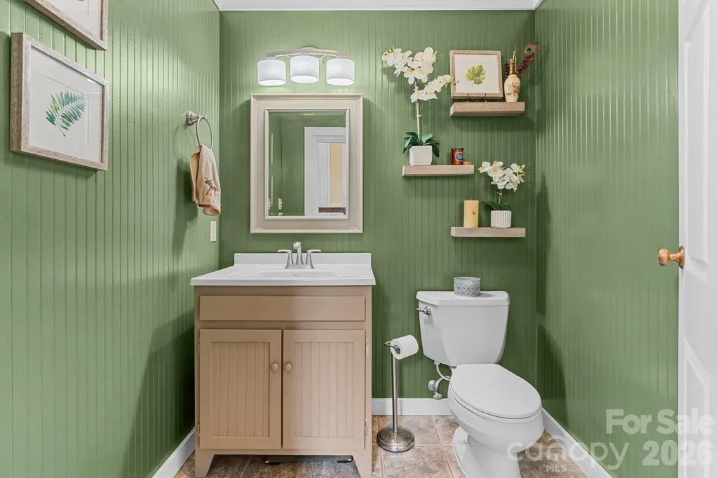 33 Coffey Circle Asheville NC 28806