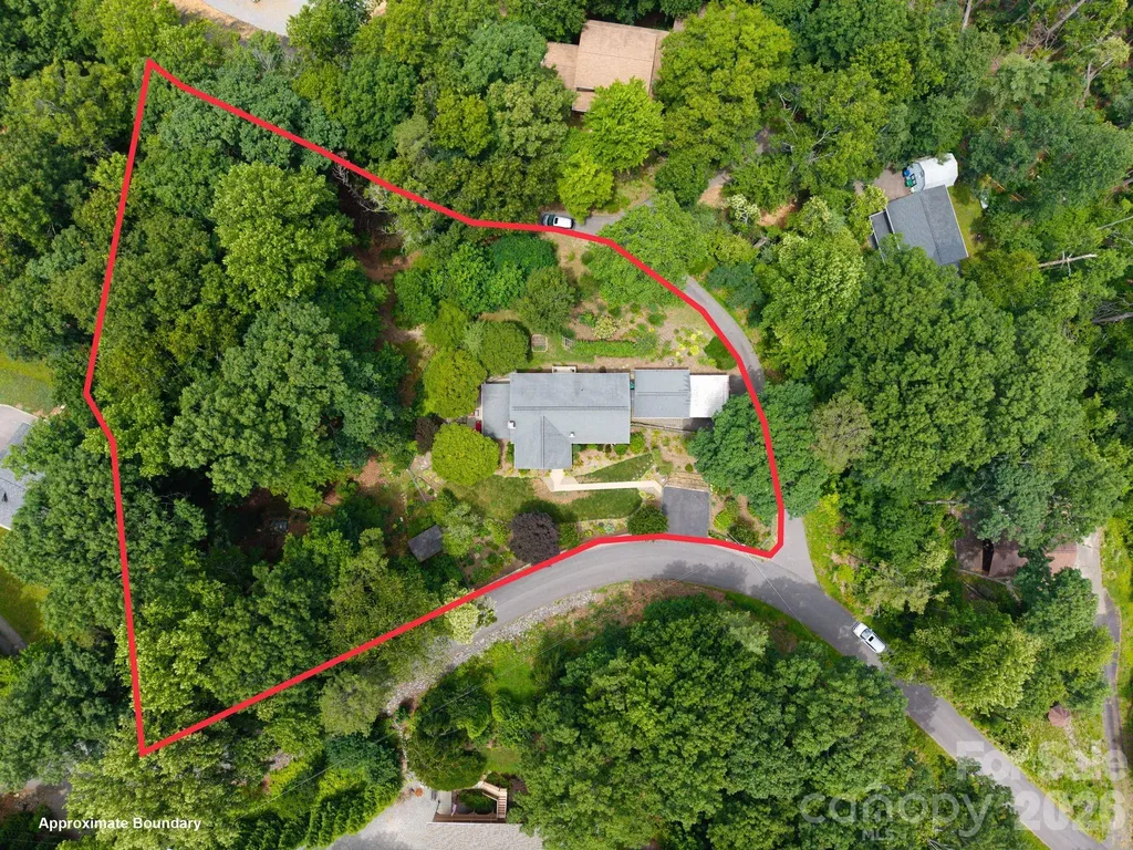 33 Coffey Circle Asheville NC 28806