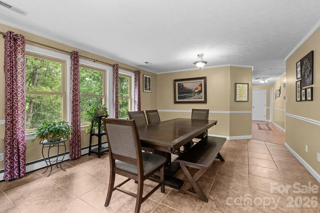 33 Coffey Circle Asheville NC 28806