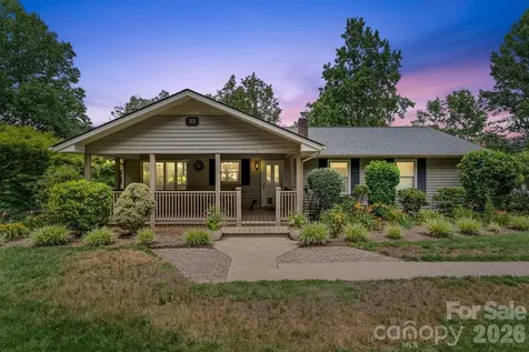 33 Coffey Circle Asheville NC 28806