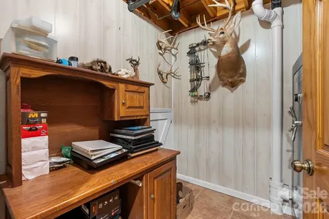 33 Coffey Circle Asheville NC 28806