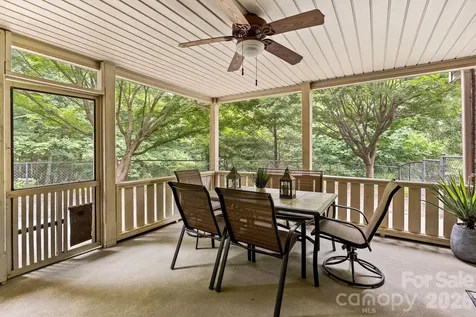 33 Coffey Circle Asheville NC 28806