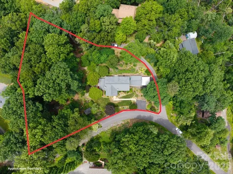 33 Coffey Circle Asheville NC 28806