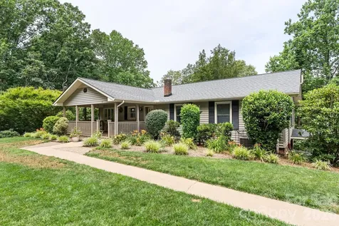 33 Coffey Circle Asheville NC 28806