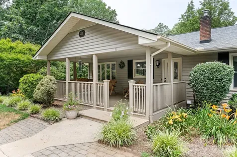 33 Coffey Circle Asheville NC 28806
