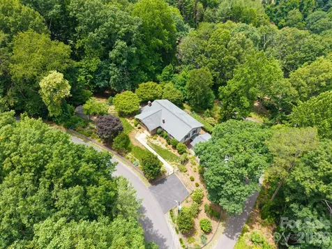 33 Coffey Circle Asheville NC 28806