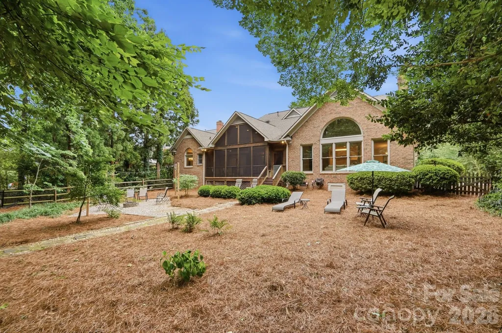 13101 Darby Chase Drive Charlotte NC 28277