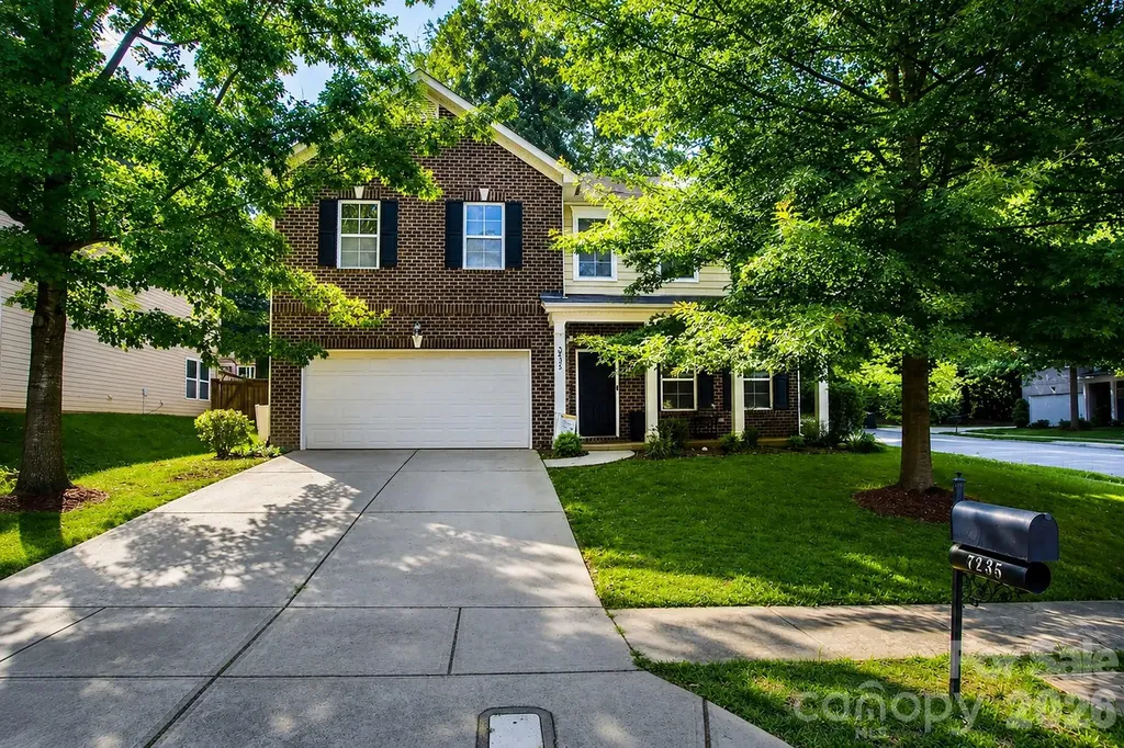 7235 Barefoot Forest Drive Charlotte NC 28269