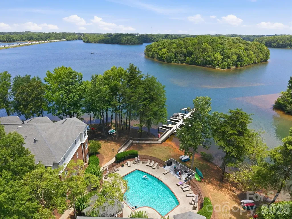 915 Northeast Drive Davidson NC 28036