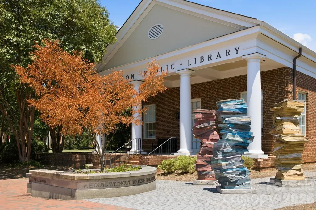 915 Northeast Drive Davidson NC 28036
