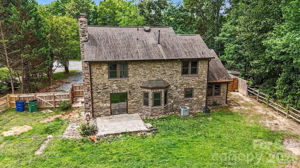 3017 Mill Stream Court Matthews NC 28104