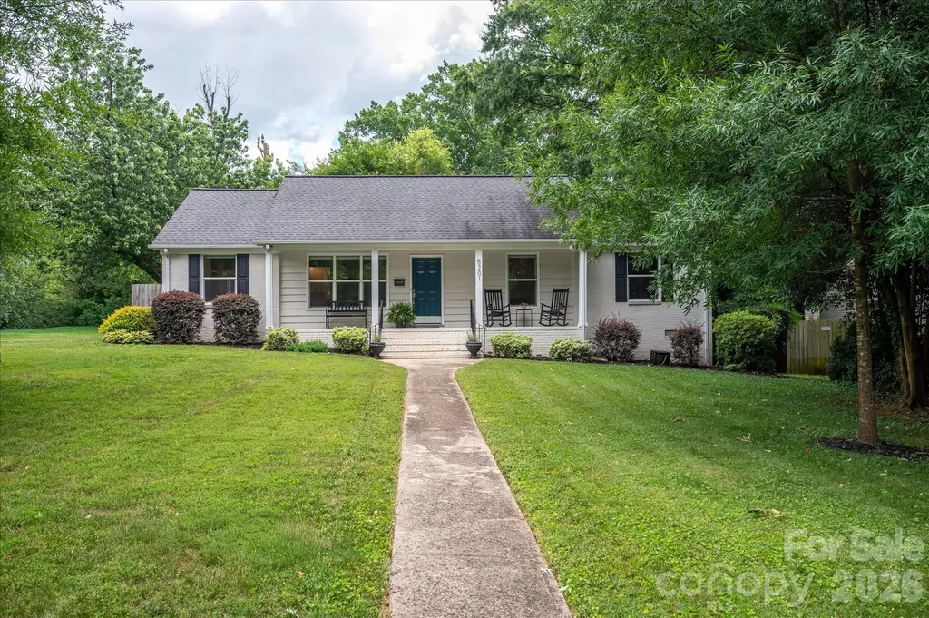 5201 Glenham Drive Charlotte NC 28210
