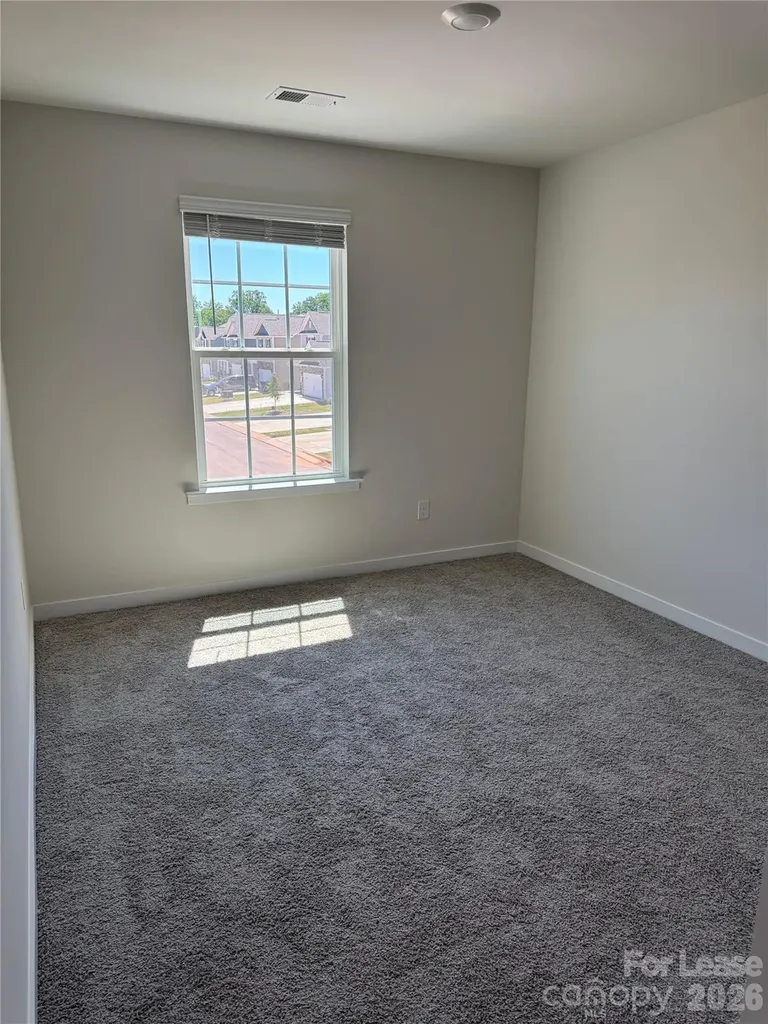647 13th Avenue Drive NE Hickory NC 28601