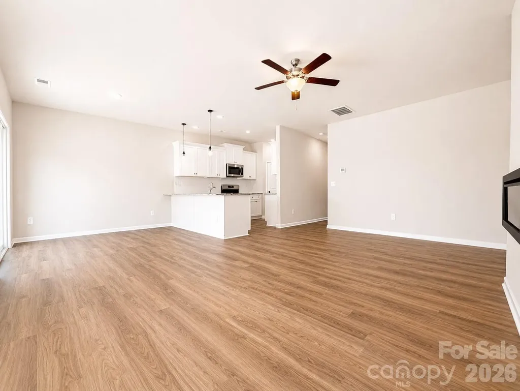 4729 Muskogee Drive Charlotte NC 28227