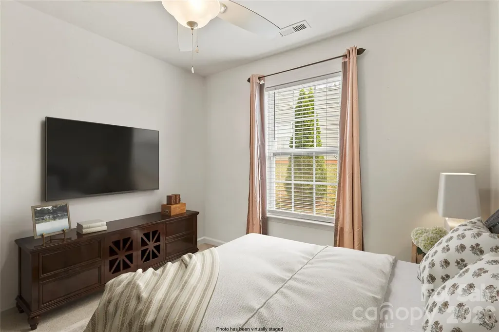 1143 Adirondak Drive Gastonia NC 28052
