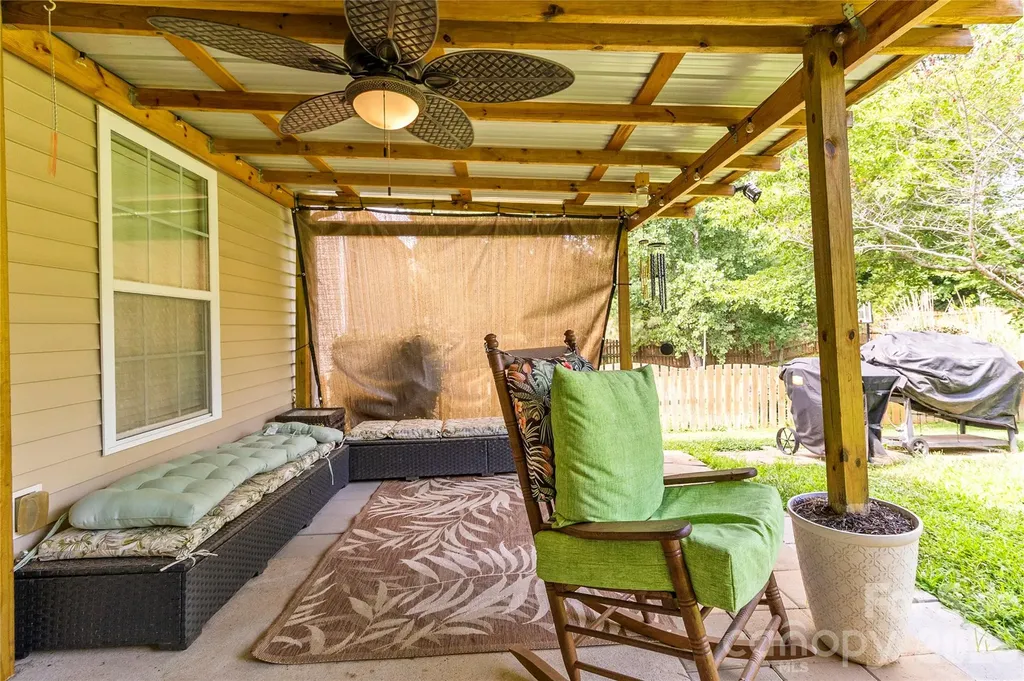1143 Adirondak Drive Gastonia NC 28052