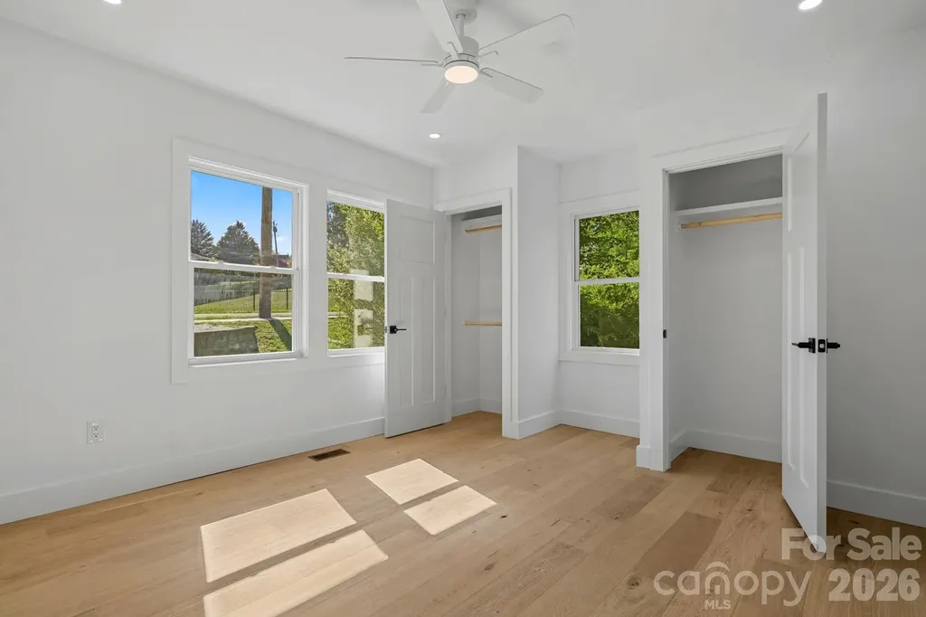 523 Harrison Avenue Franklin NC 28734