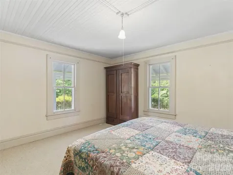 54 Louisiana Avenue Saluda NC 28773