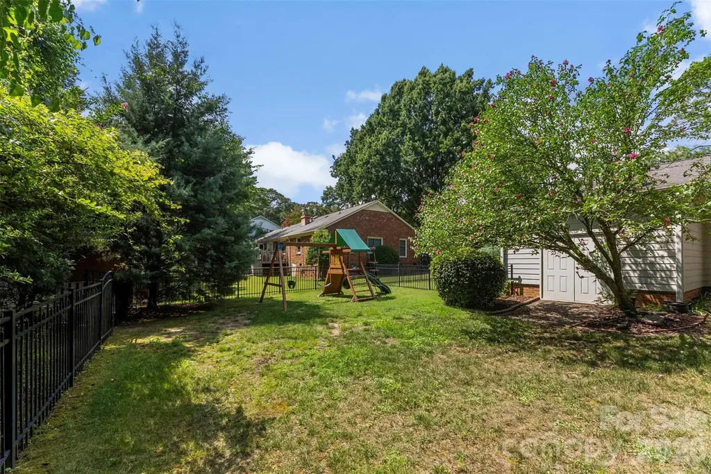 8127 Prince George Road Charlotte NC 28210