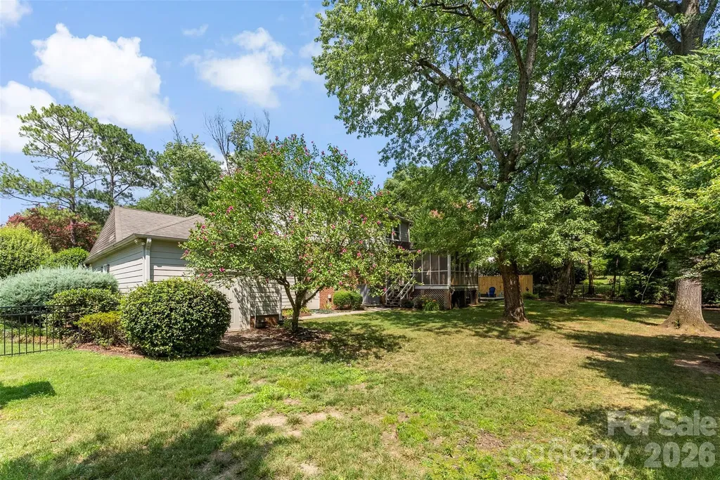 8127 Prince George Road Charlotte NC 28210