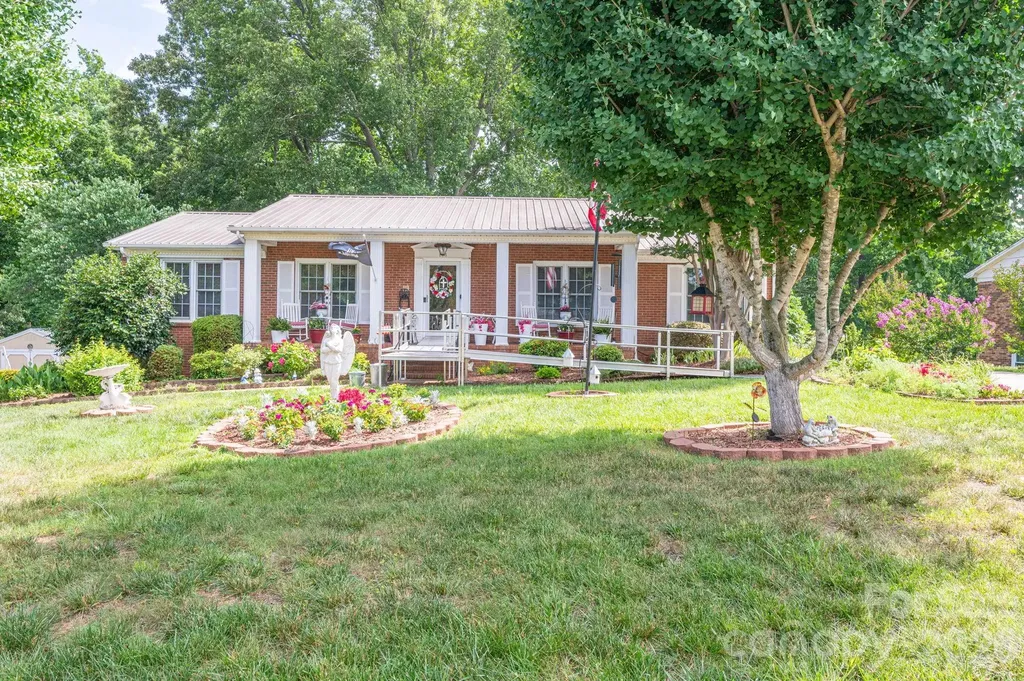 818 Hill Street Shelby NC 28152