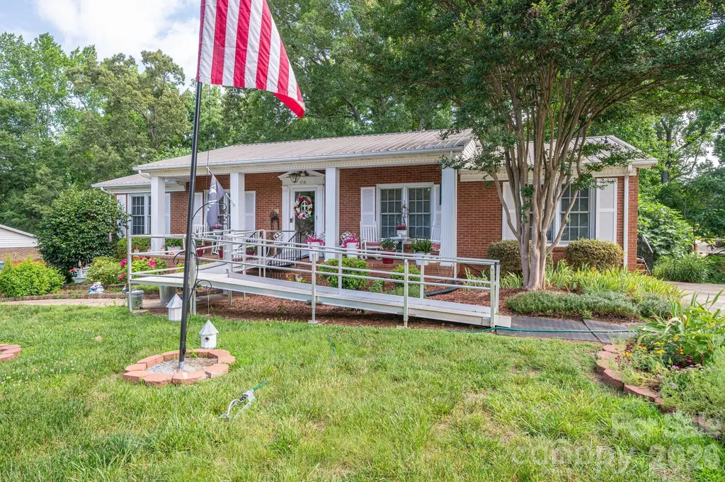 818 Hill Street Shelby NC 28152