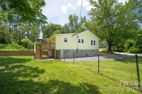 250 Oakdale Street Brevard NC 28712