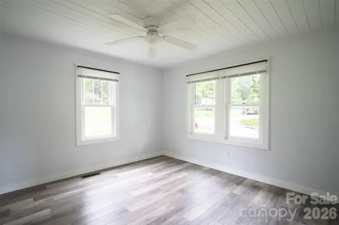 250 Oakdale Street Brevard NC 28712
