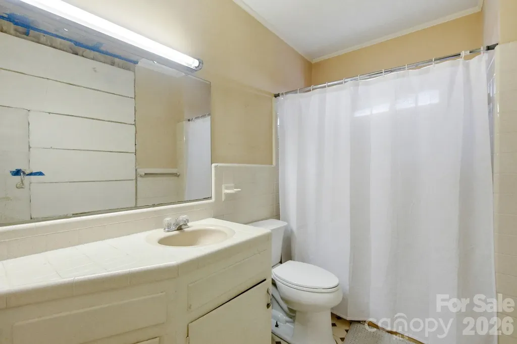 1616 Statesville Boulevard Salisbury NC 28144