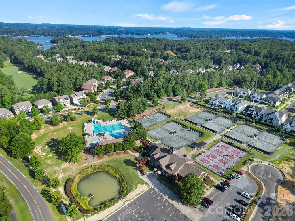 16619 Flintrock Falls Lane Charlotte NC 28278