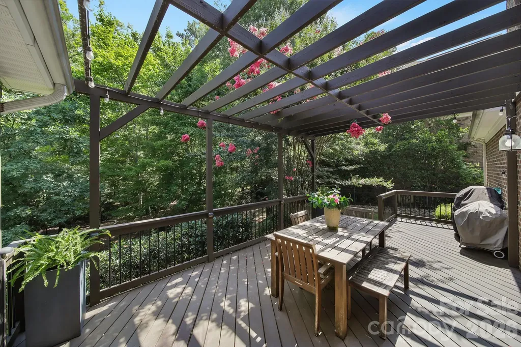 16619 Flintrock Falls Lane Charlotte NC 28278