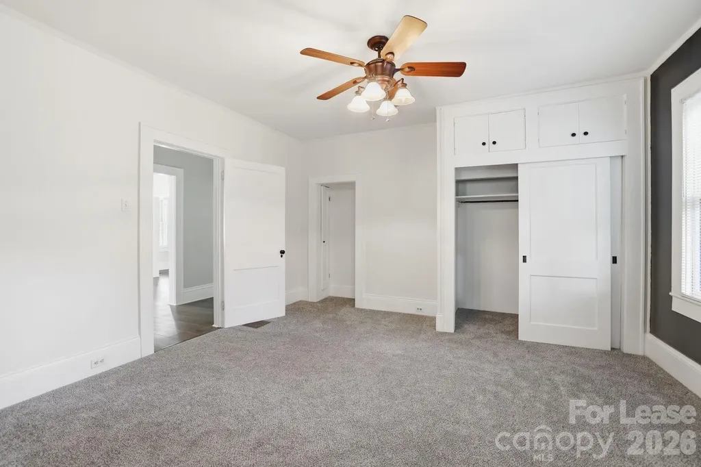 525 W Third Avenue Gastonia NC 28052